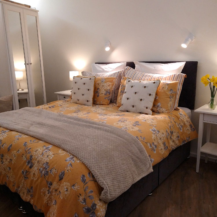 The Nook Cottage Bedroom